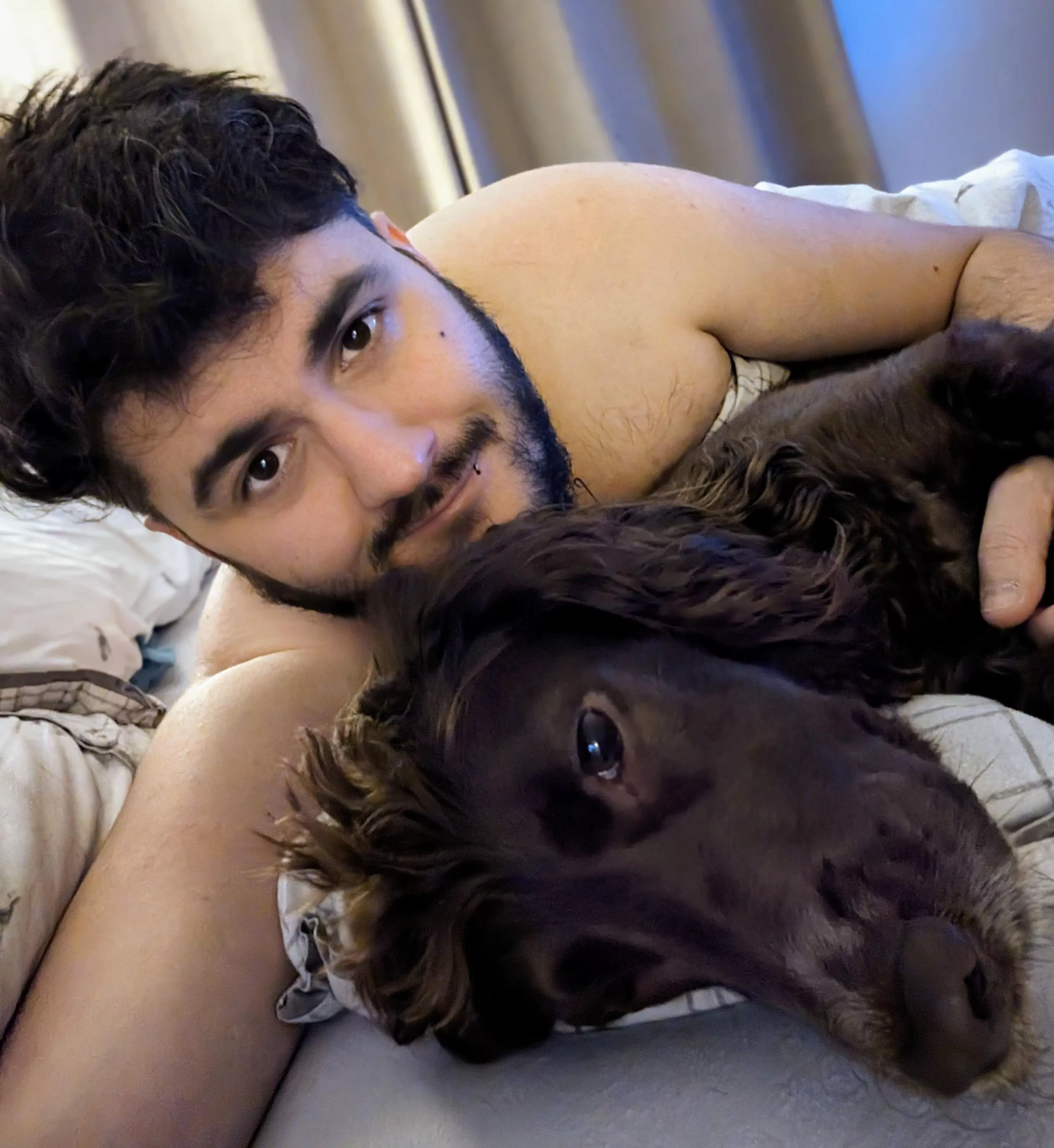 We are too tired to game tonight, maybe I'll play some Steam Deck in bed 😜