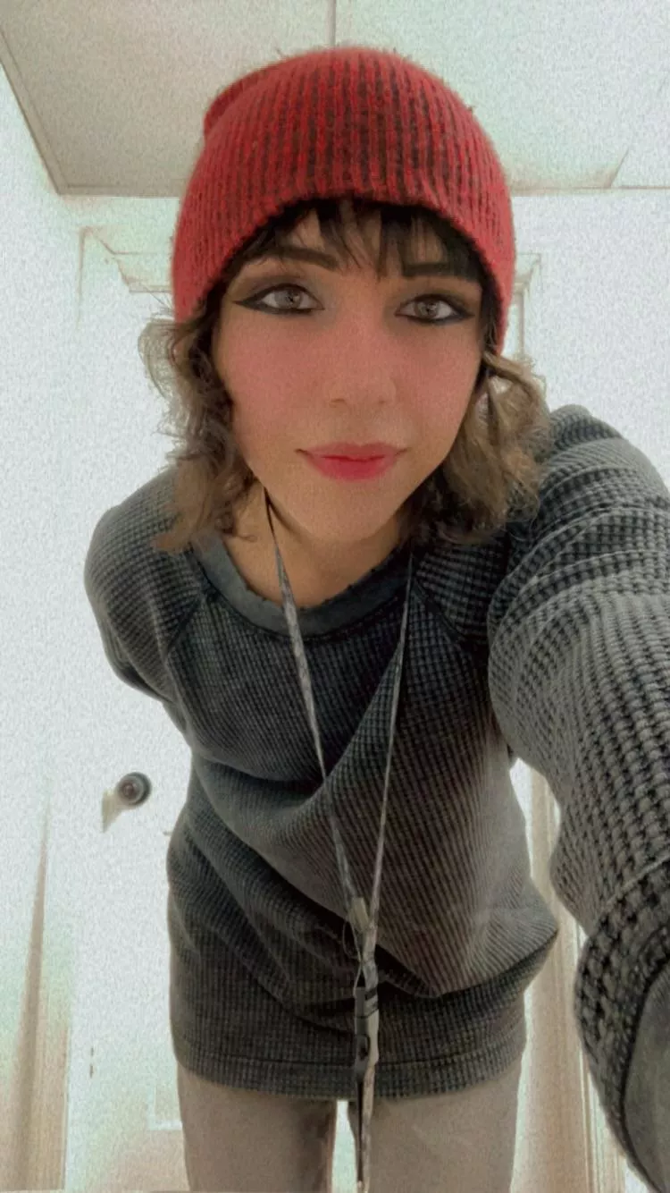 Went to work like this 🖤