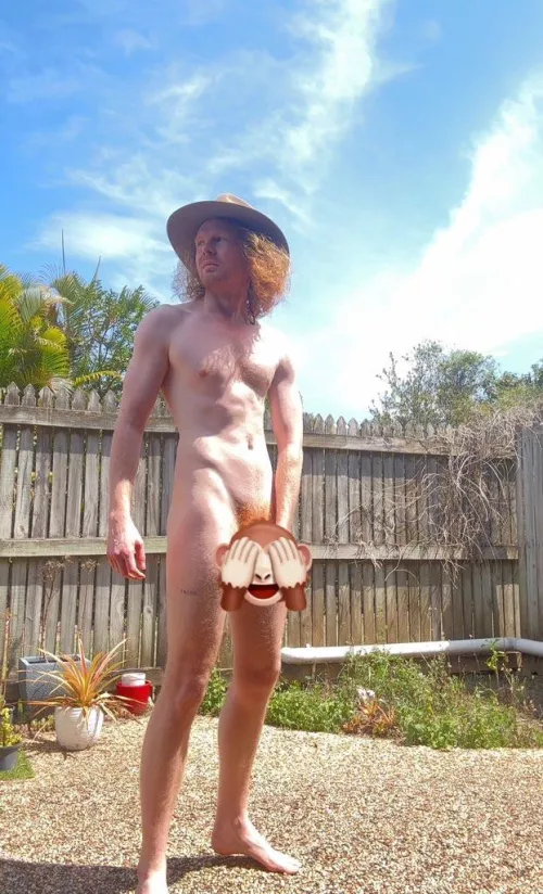 What would you do if you saw me gardening like this? 😏