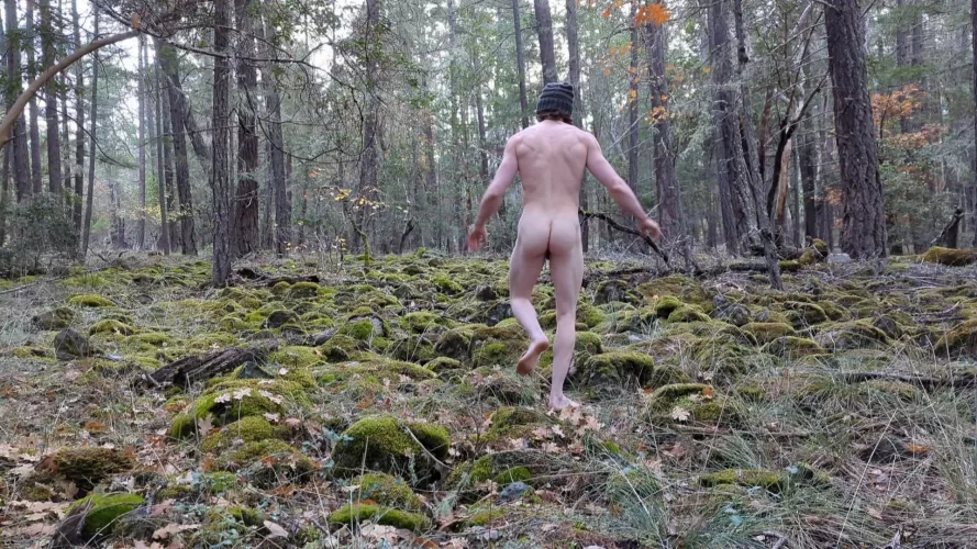 A wild booty appeared 😇