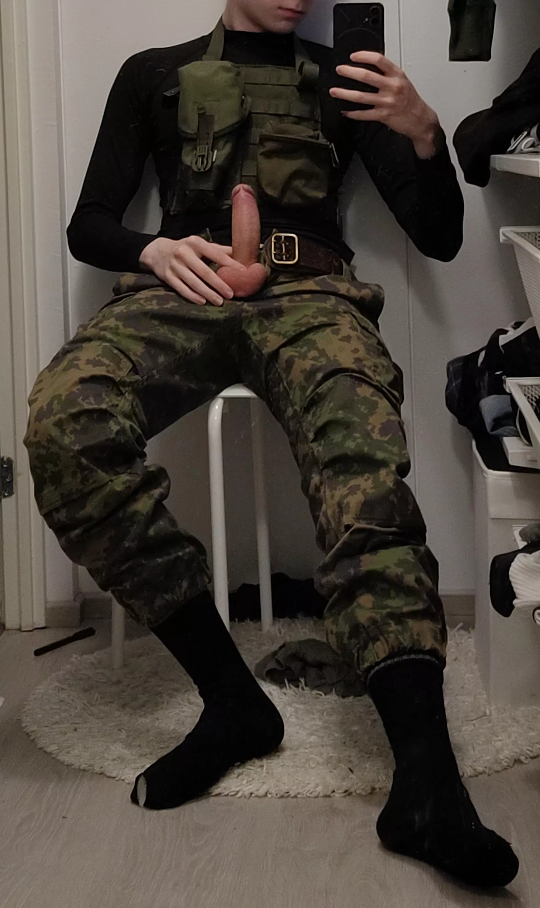 Army twink at your service😈🍆