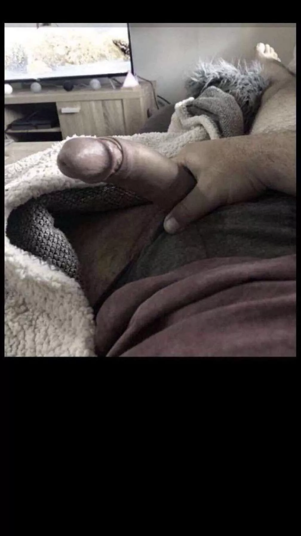 Can any one of you beautiful ladies help ?