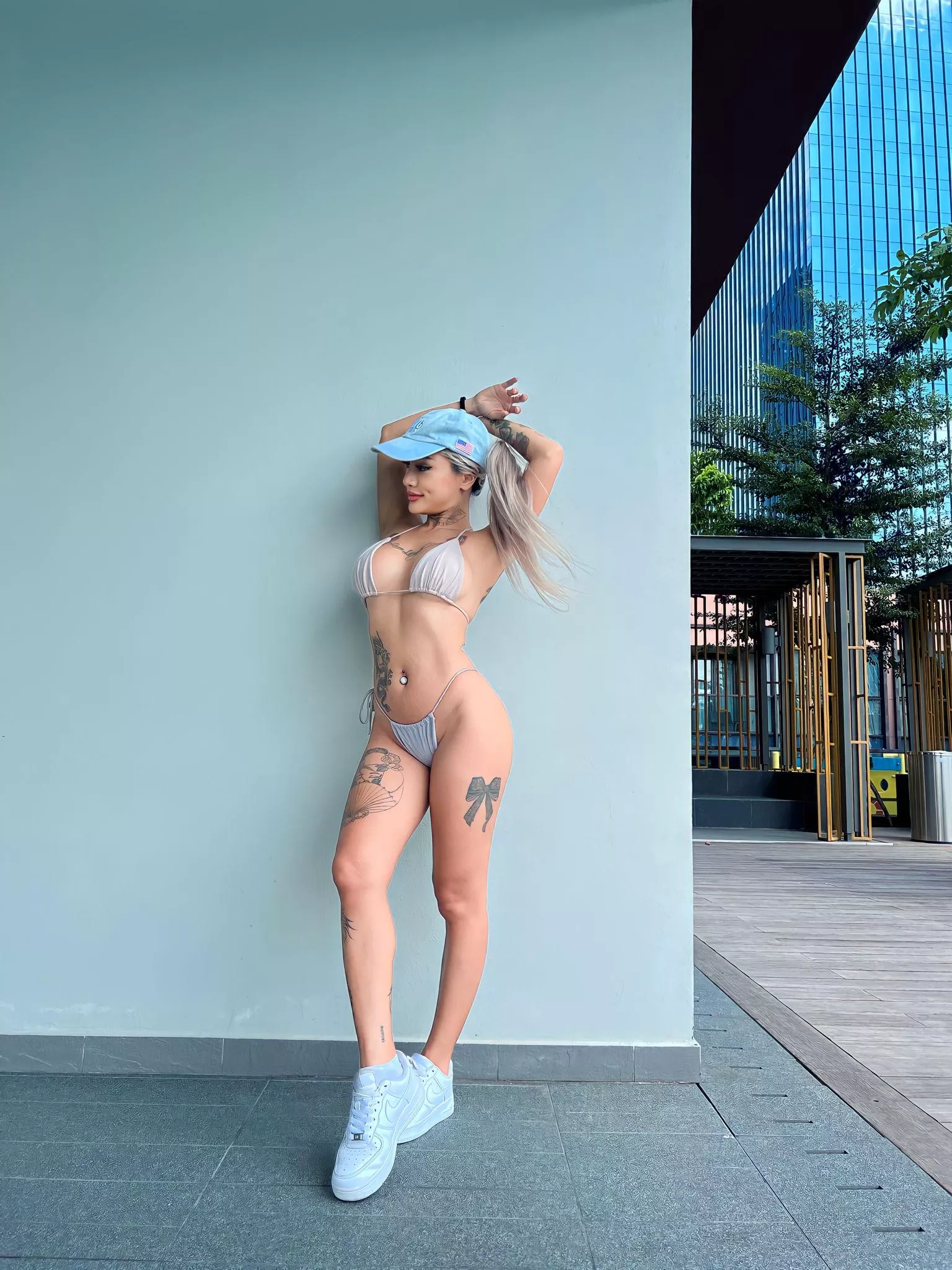 Can I be your vacation GF? 😊