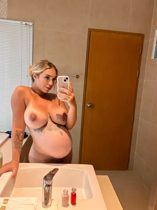 Can I send you my pregnant nudes at work?