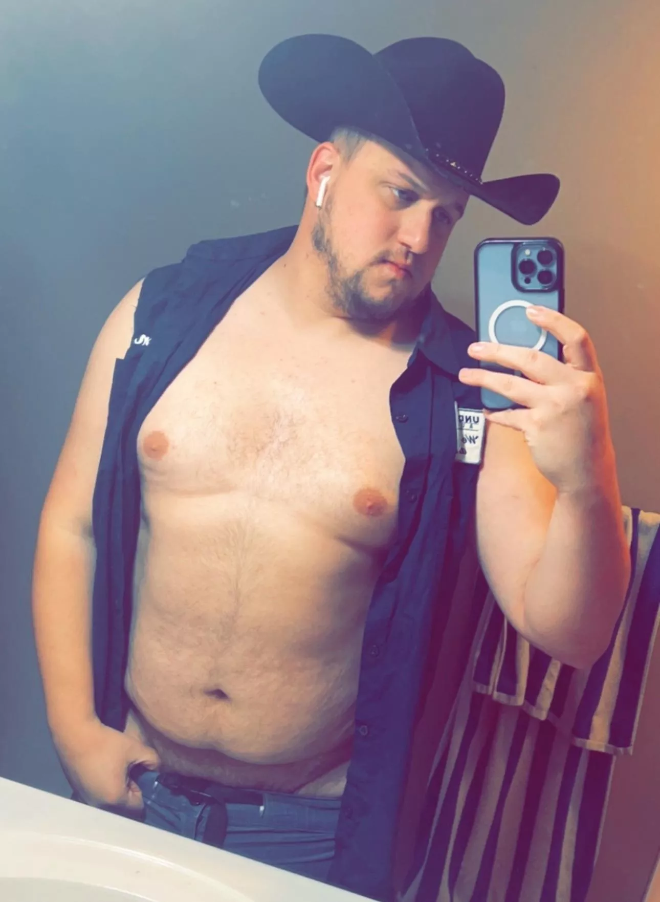 Could use a nice bbw to keep warm with this winter