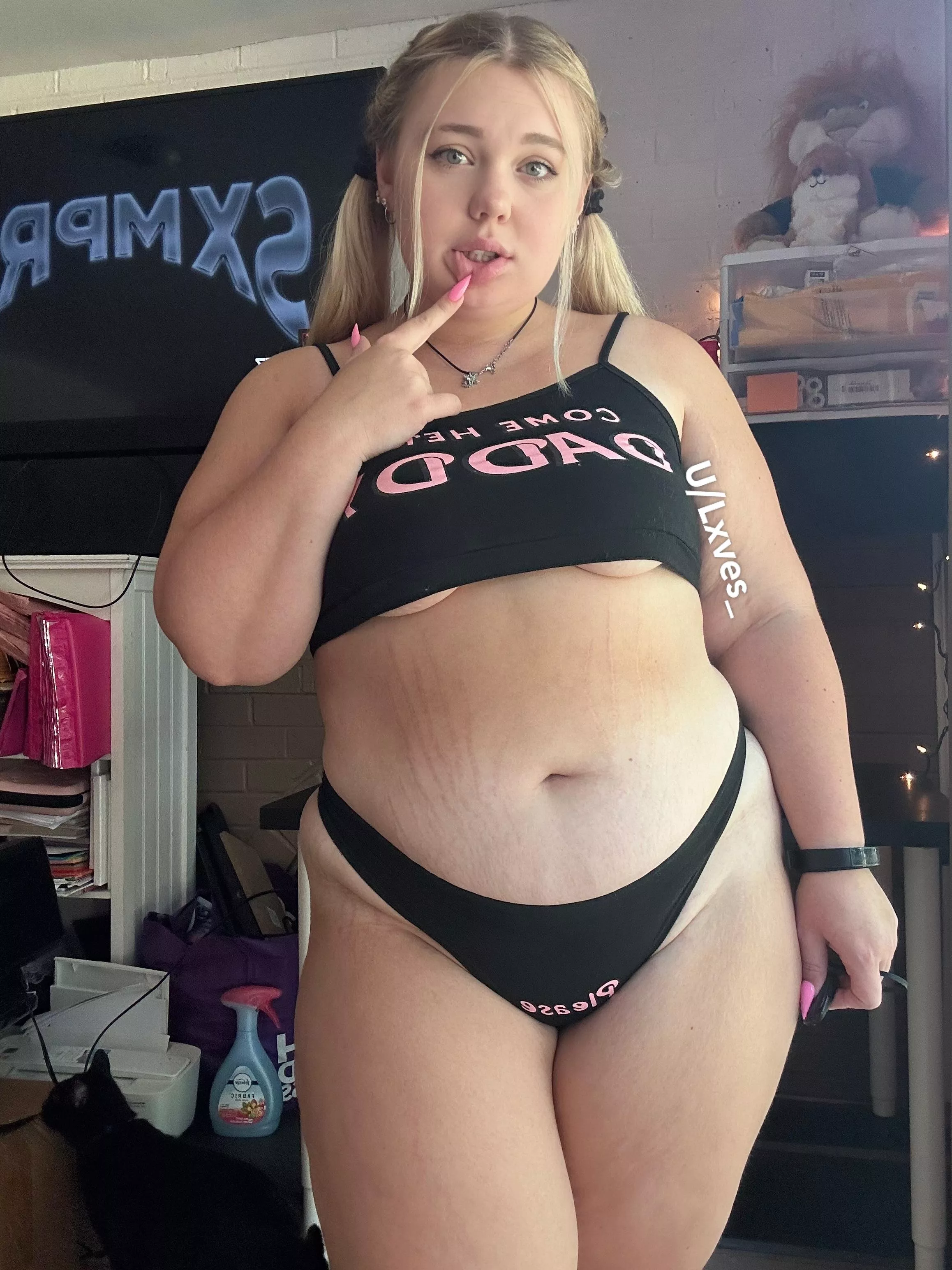 Describe me in one word 😘