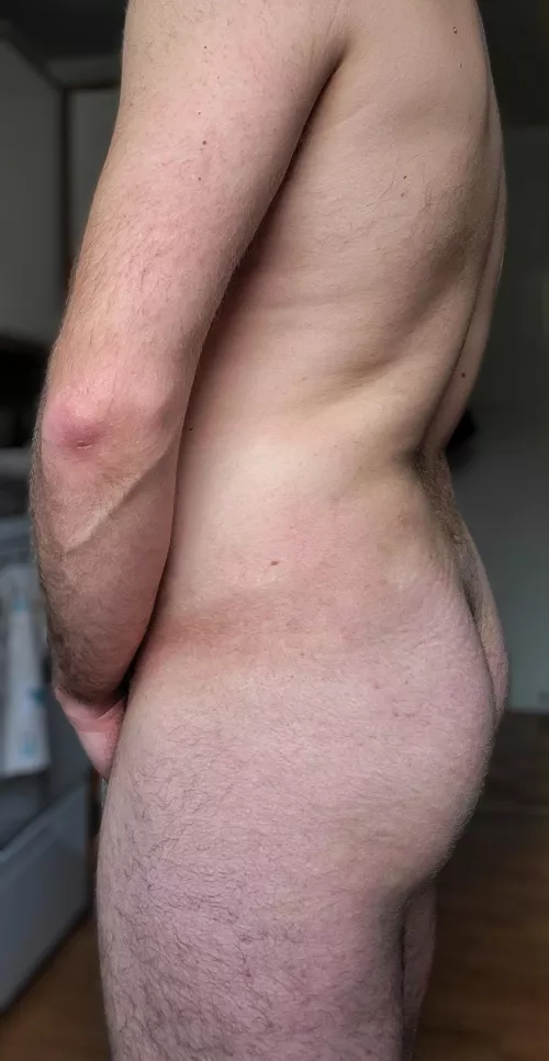 Get your tongue into this top ass