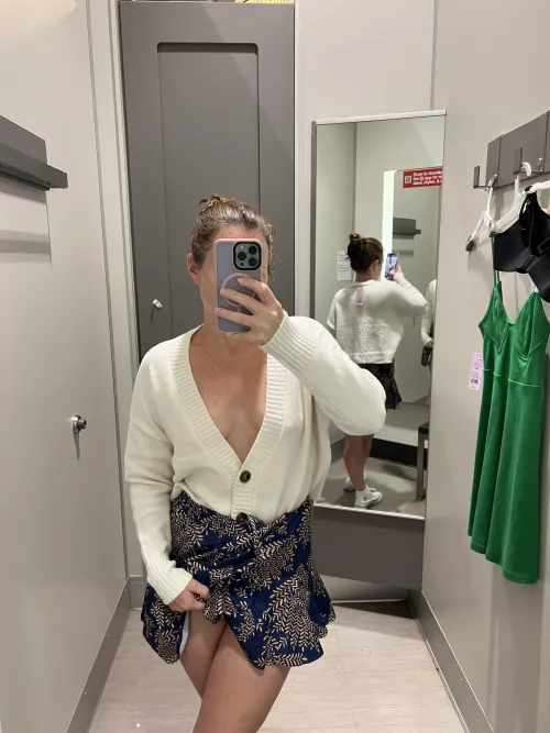 How’s this outfit?