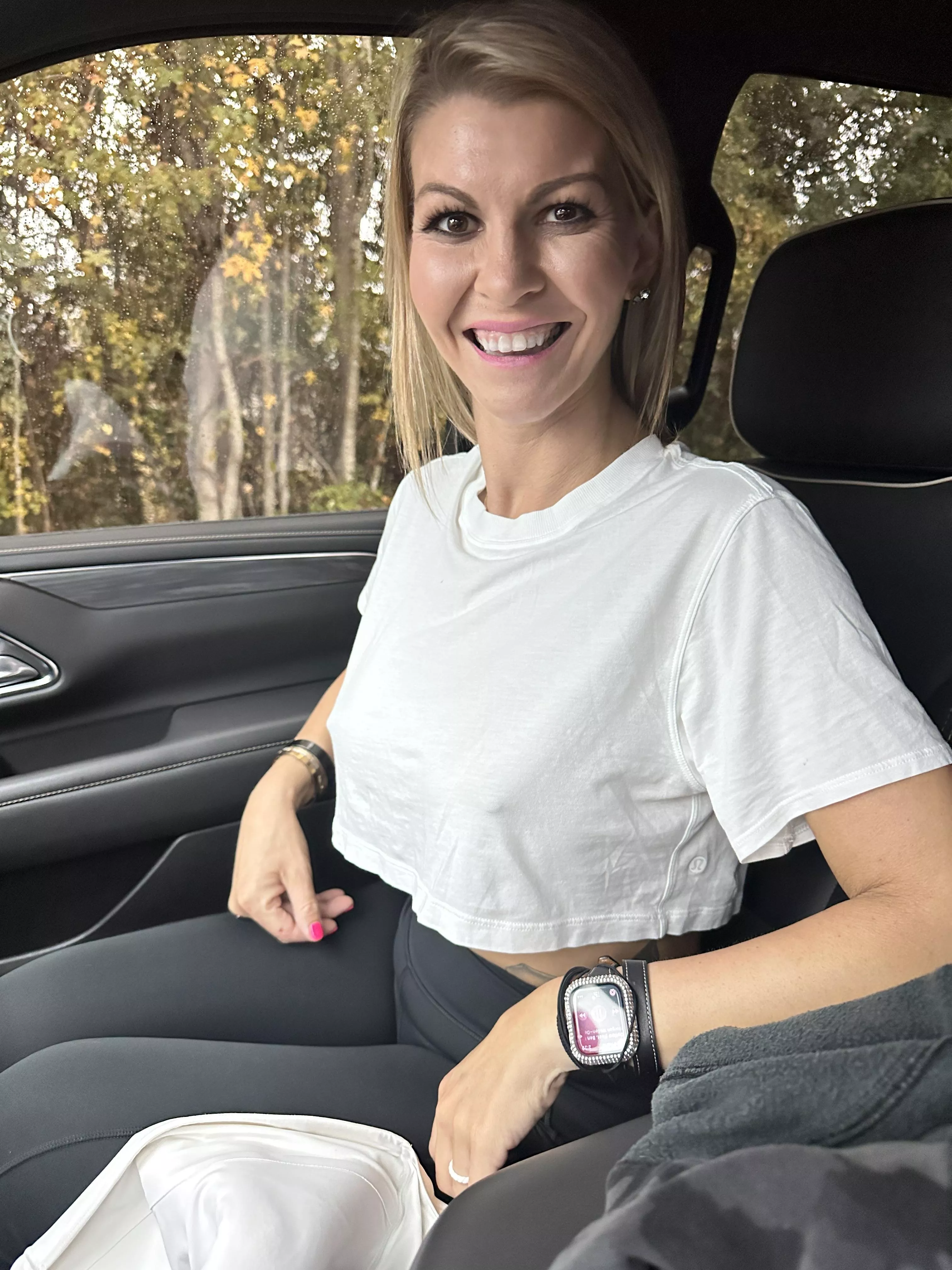 I go hard in a crop top!