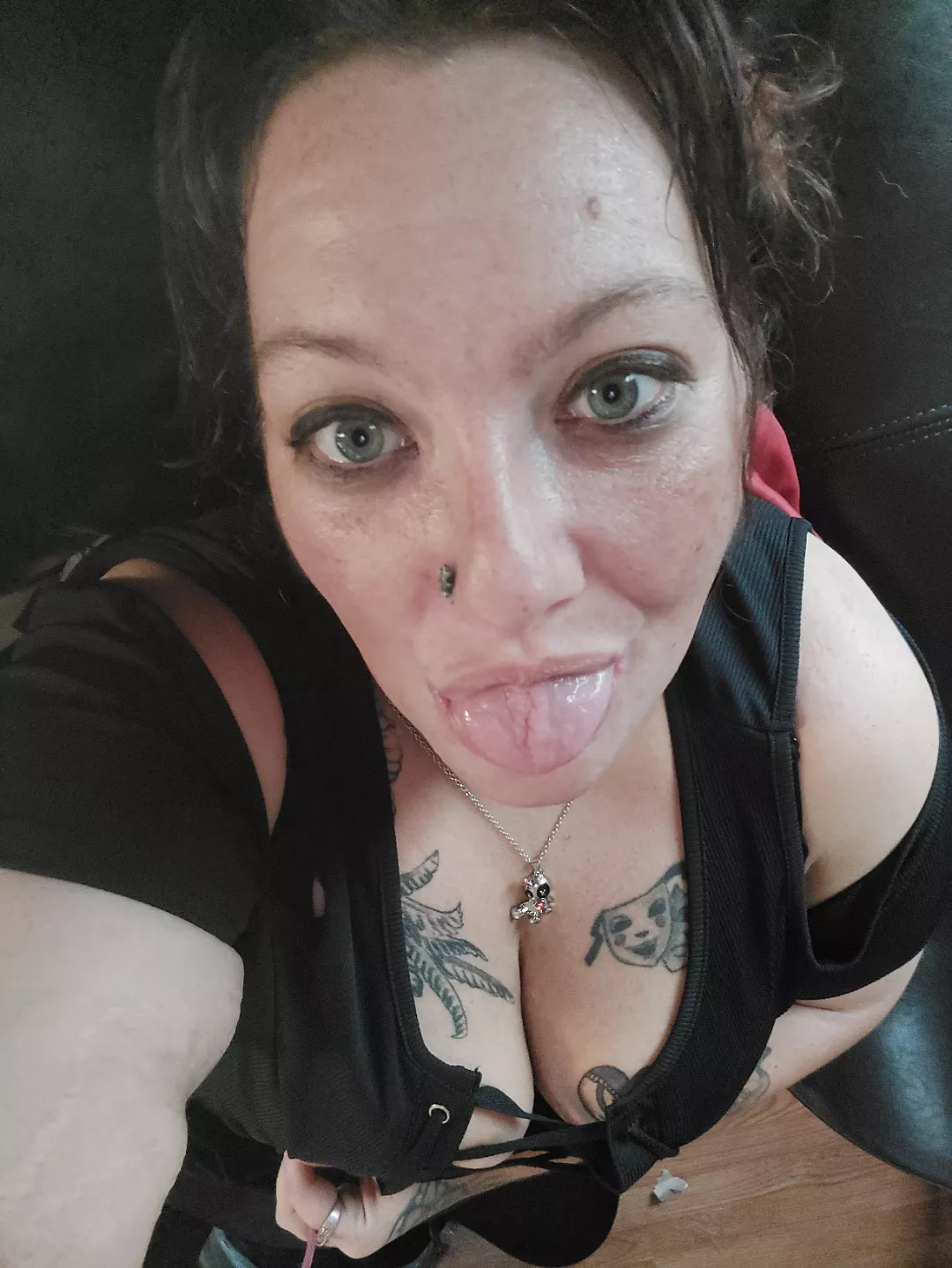 I love you, but you don't, so this is how I cope...