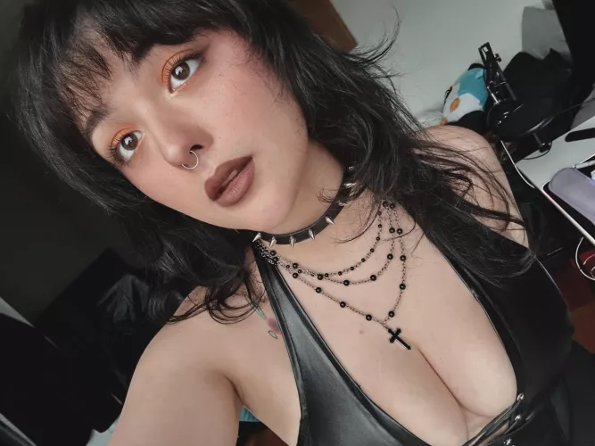 I’m a good girl I promise 😈