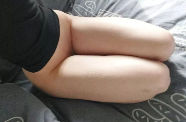 I'm ftm so my upper half looks boyish but my lower half looks like this..