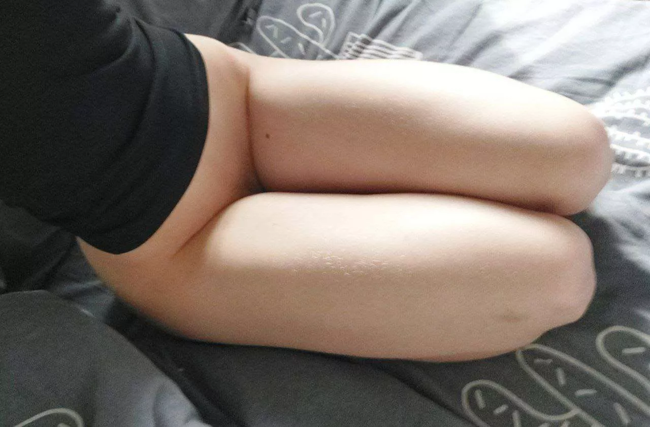 I'm ftm so my upper half looks boyish but my lower half looks like this..