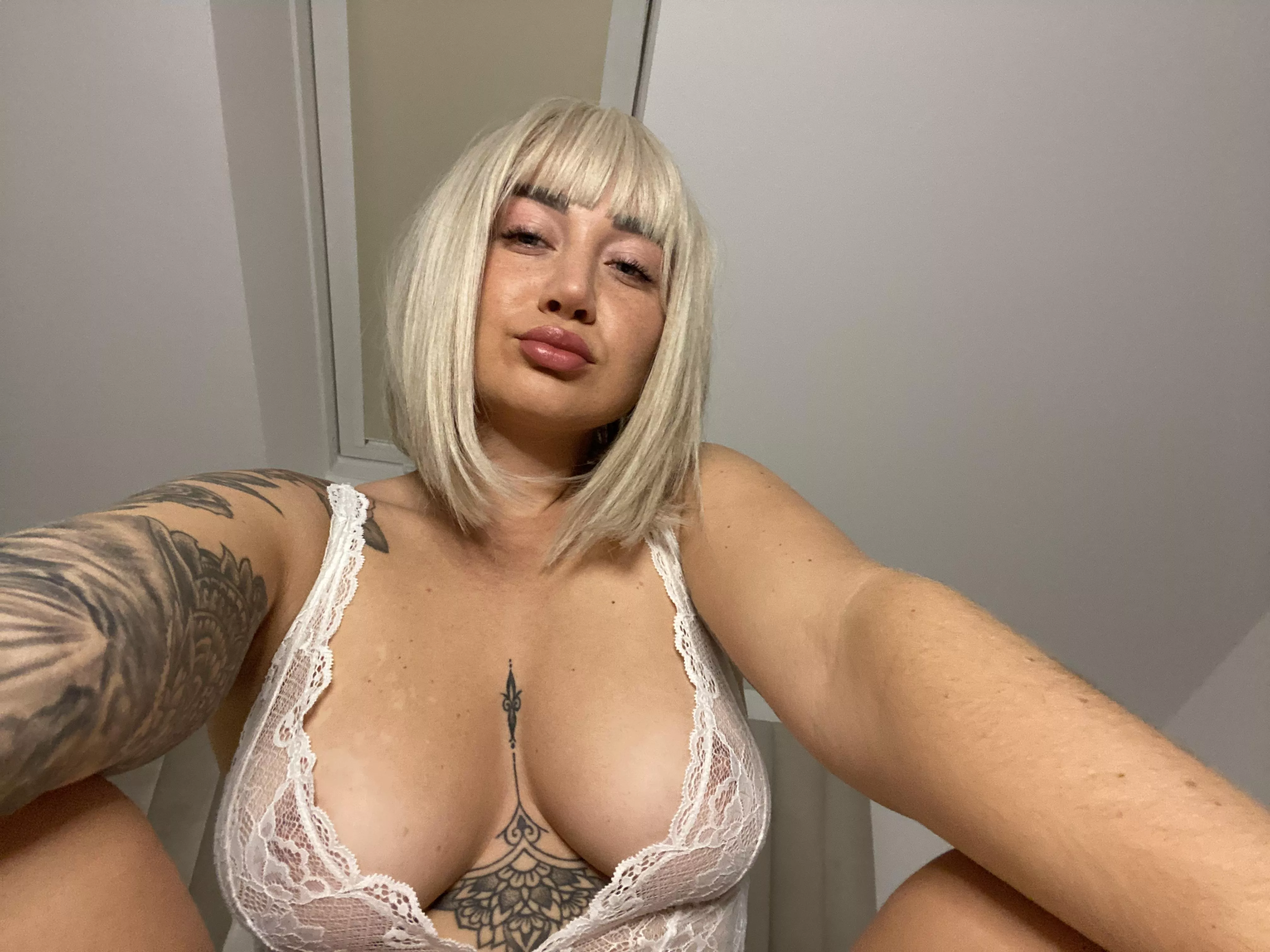 Is it okay to have sex with a Redditor? say yes if it should be you