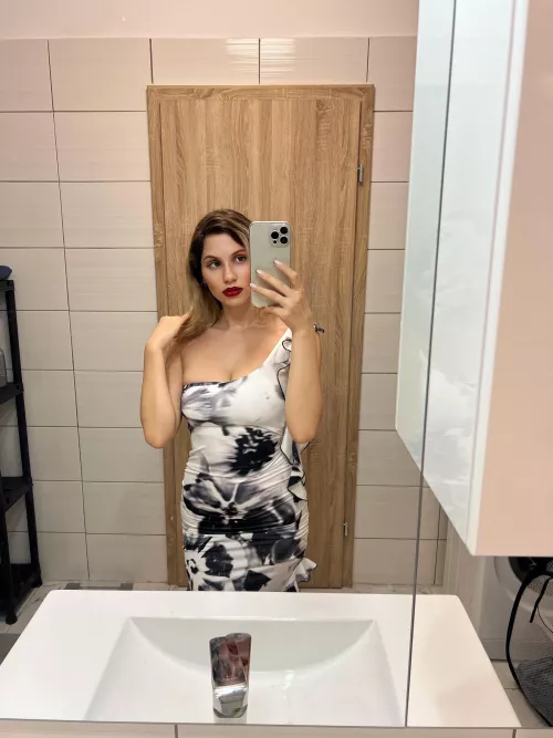 Look Good Feel Great🖤