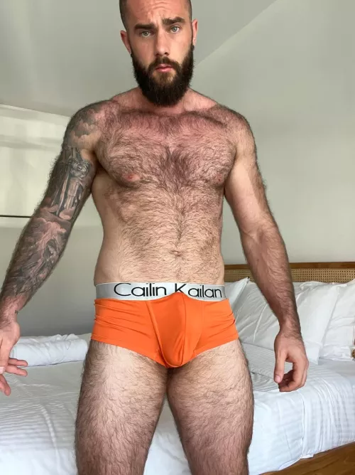 Overdue for a trim, but i don't know if you would still find me attractive