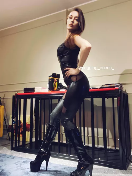 Say “yes” if you want a girlfriend like me