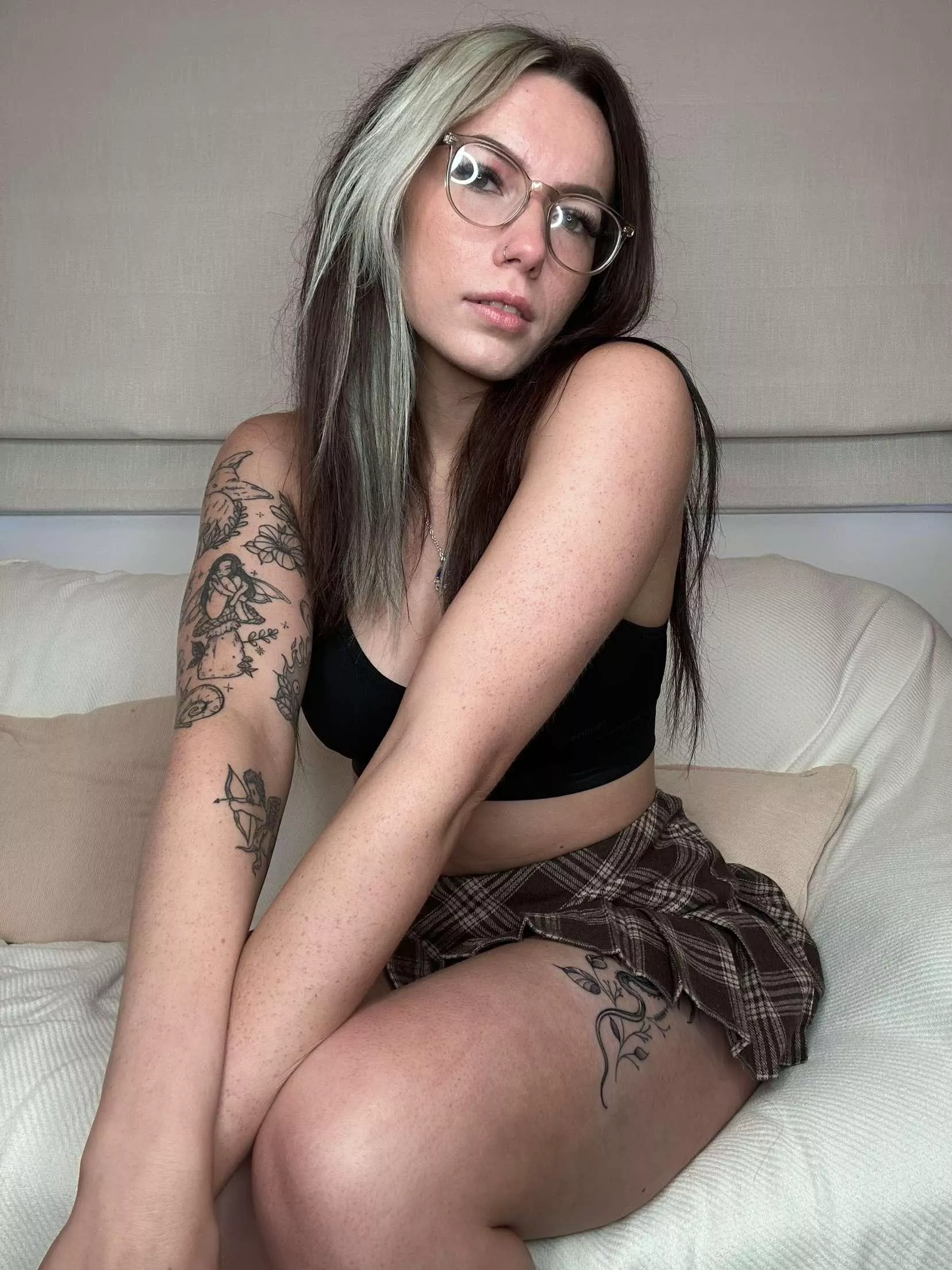 Smash or pass be honest? F22