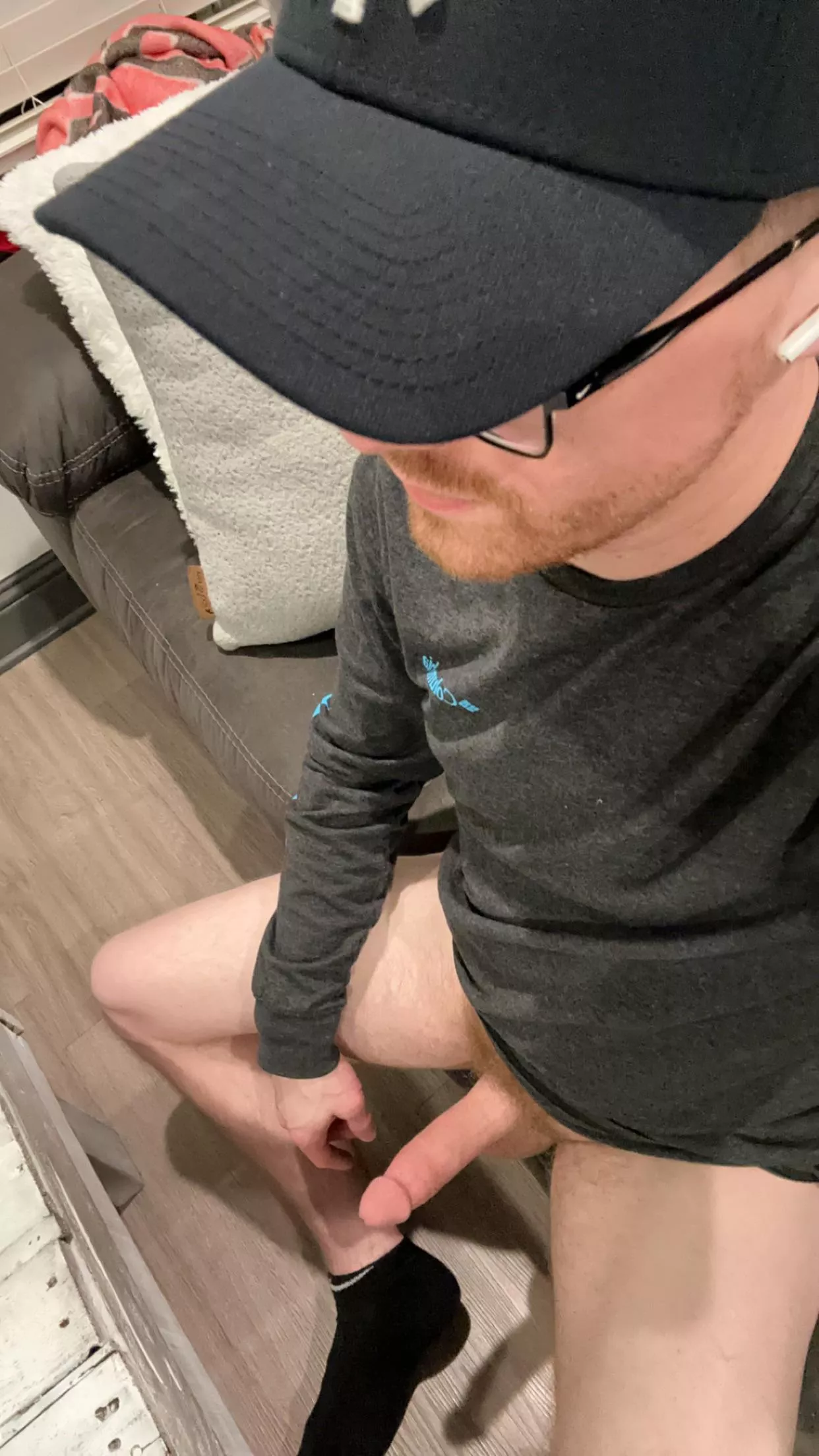 Suck me while I watch hockey