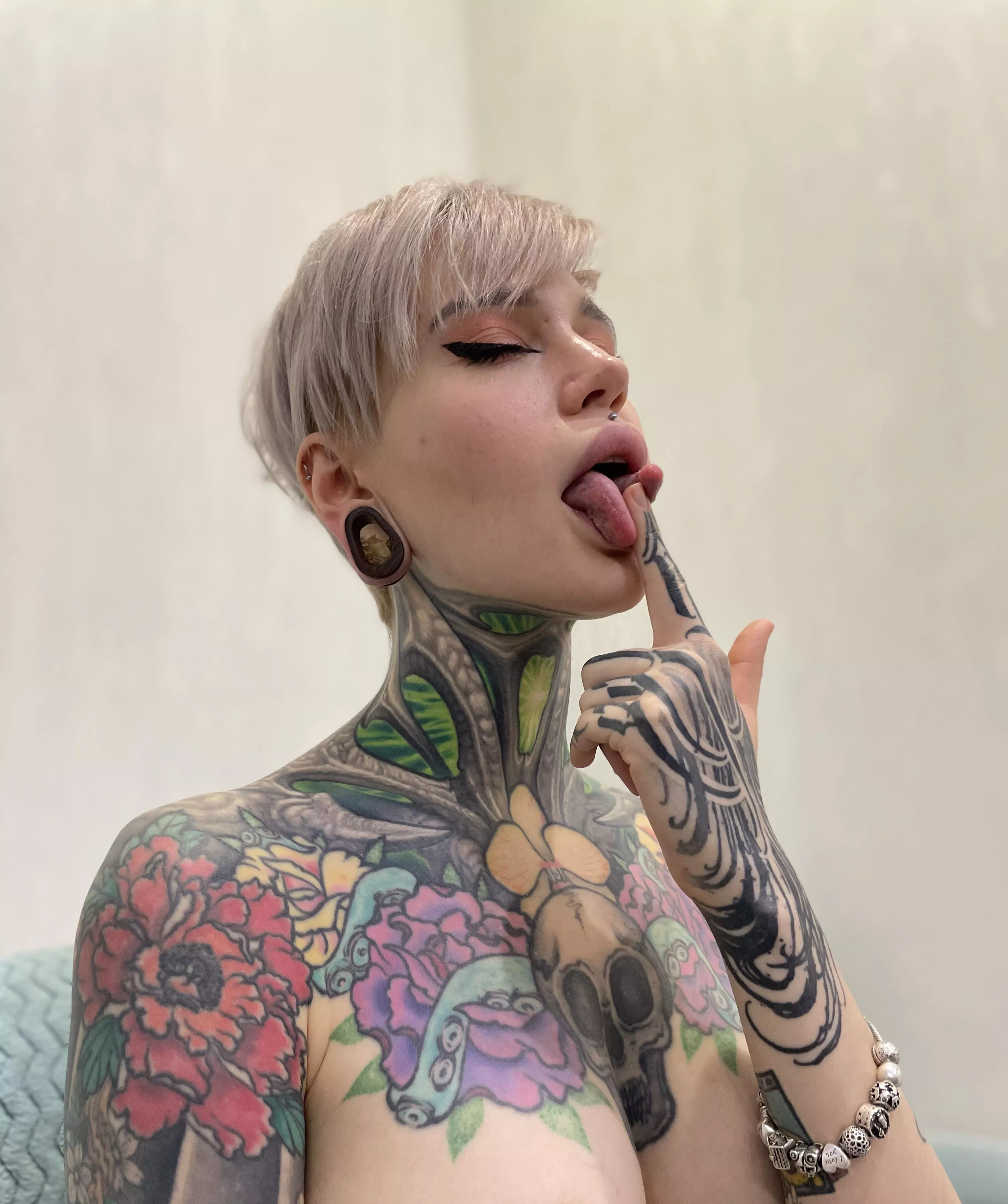 tattooed cutie