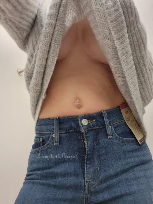 There's room for one more in this dressing room...