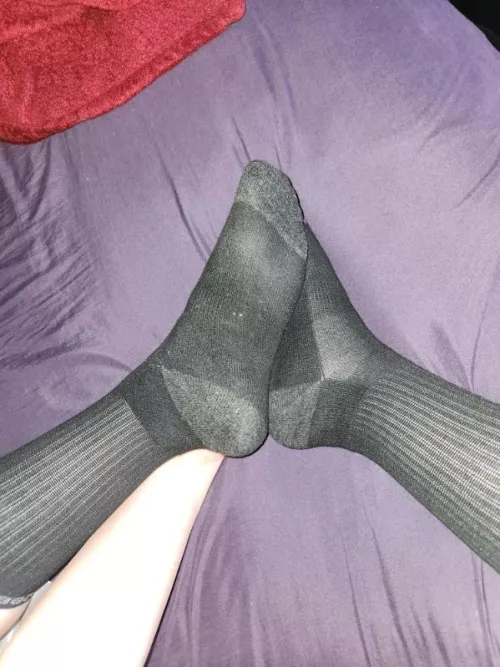 Thick athletic socks for your eyes.