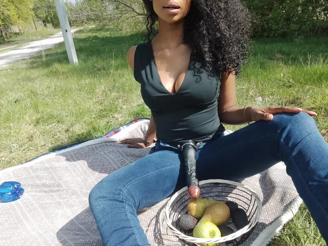 You're in the right Mistress when she let you suck her cock on the first date.