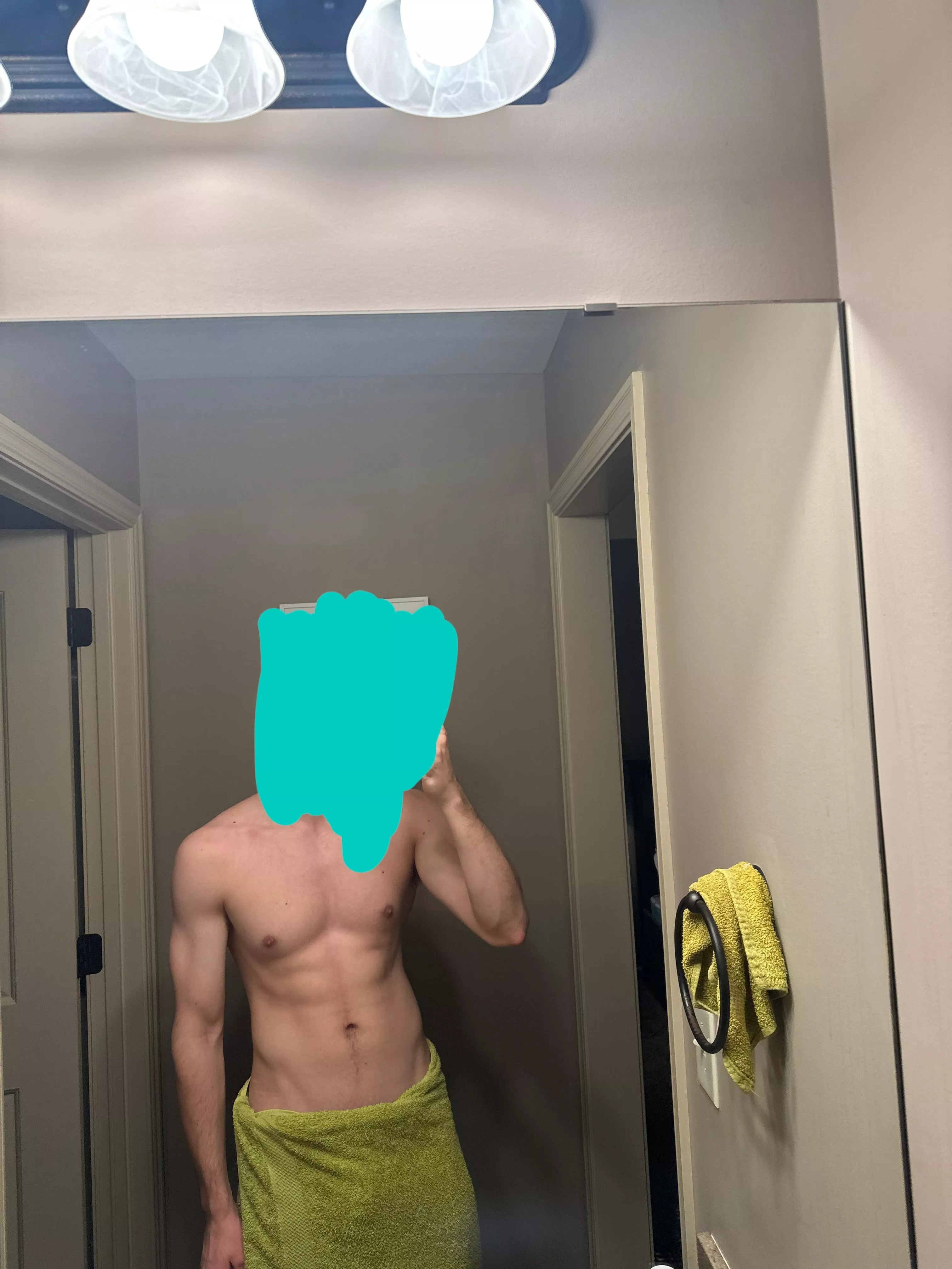 19 m jock with a bubble butt. Any doms wanna use and degrade me? Snap: anonjock8