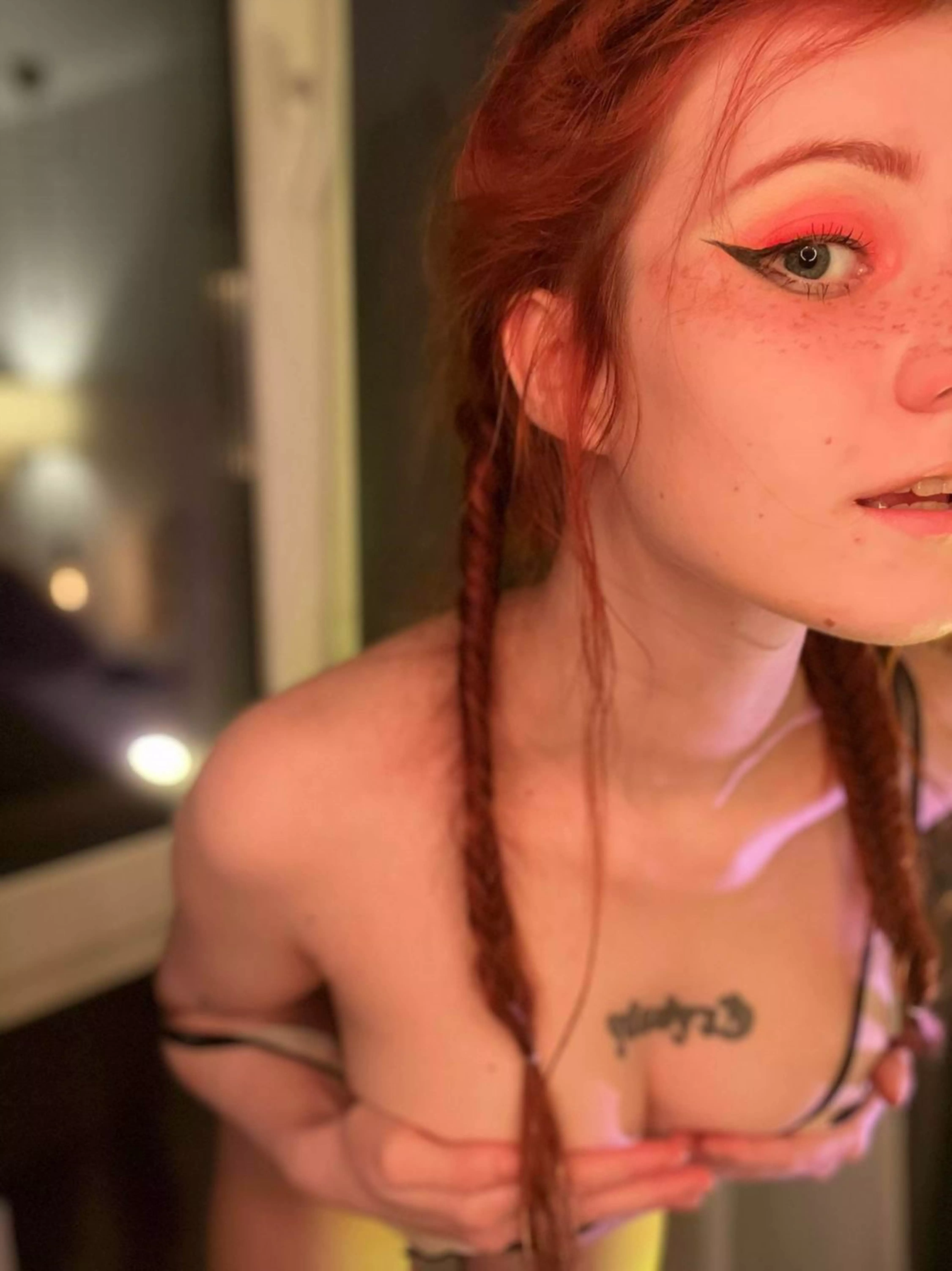 Any chance you d eat me out on the first date braid