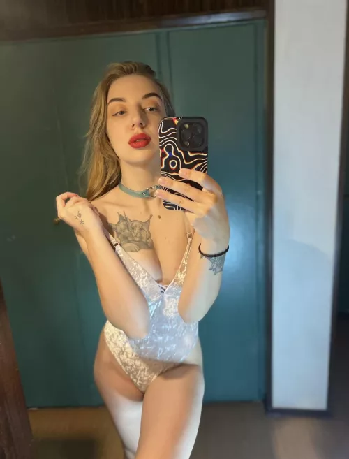 colorful look this Thursday