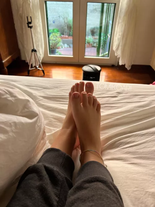 Do you like my feet?💕
