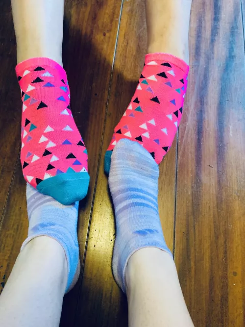 Eenie,Meenie, Miney, Mo-Get your face between our toes :P [selling] [F]