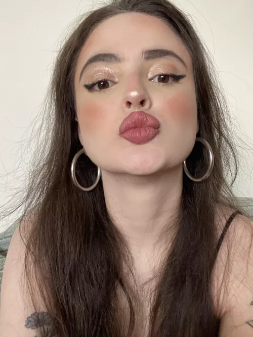 Every reaction gets a nude, try me..