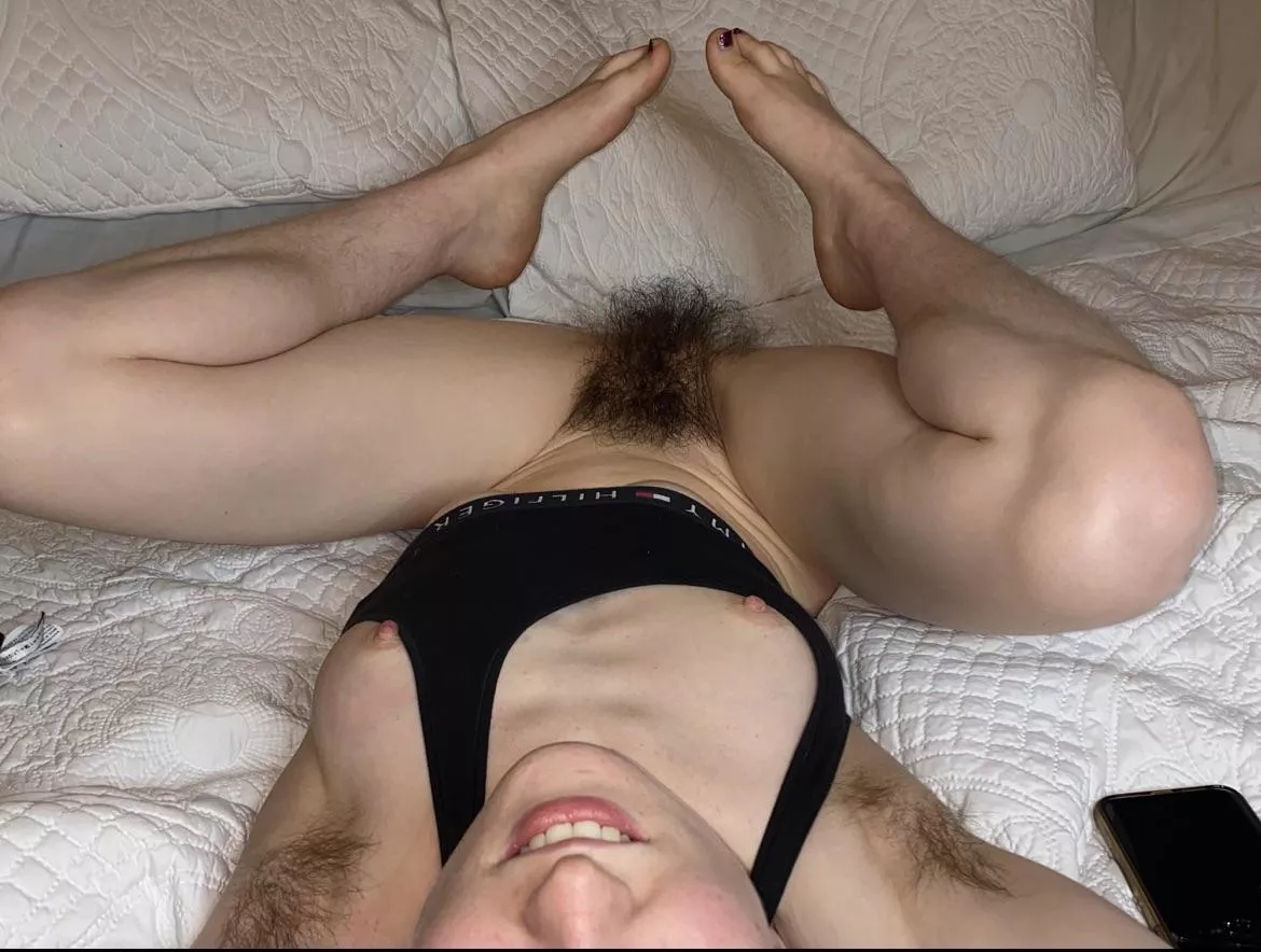 I love showing off my hairy body to you… hopefully you love it too
