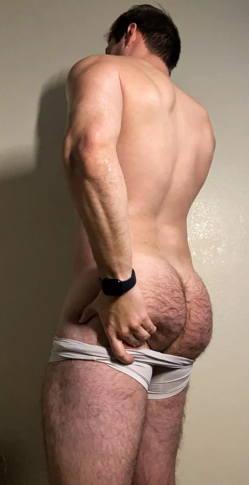 It’s begging to be grabbed😏