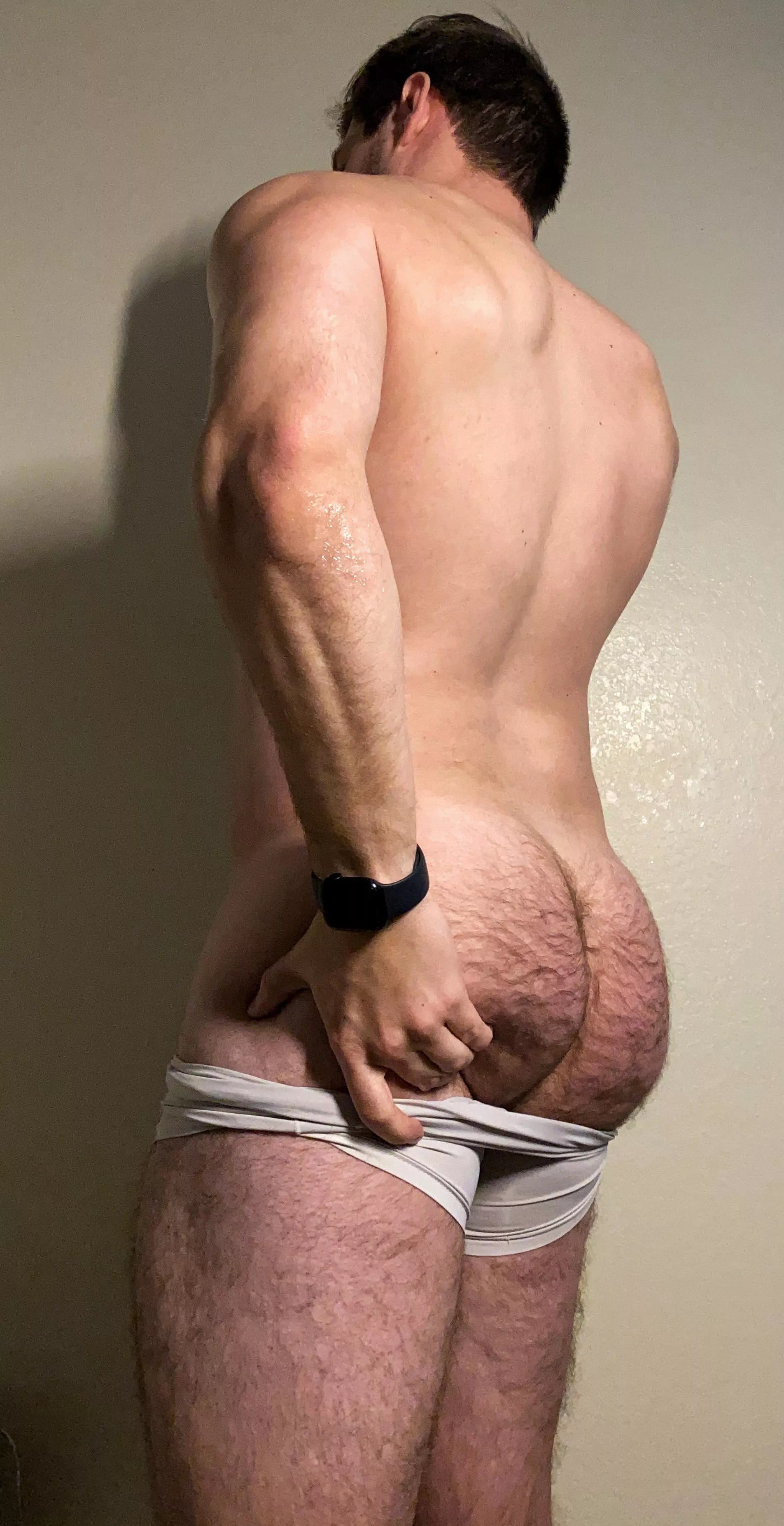 It’s begging to be grabbed😏