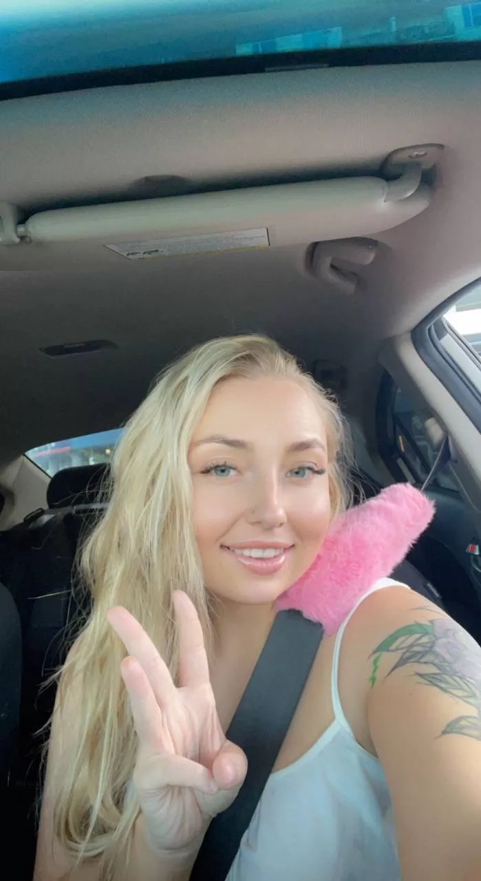 Just posting my pretty face IUTR