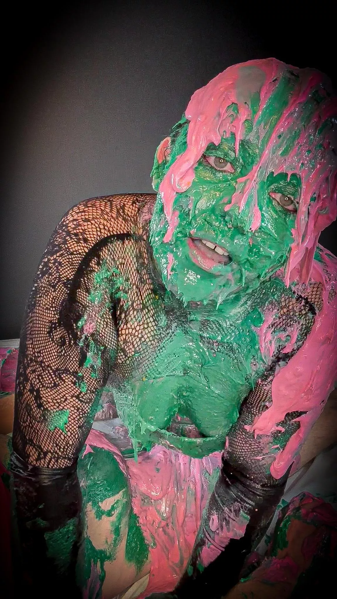 Latest Mess : Sissy Sucky. Blowjob & cake batter is there anything better !?