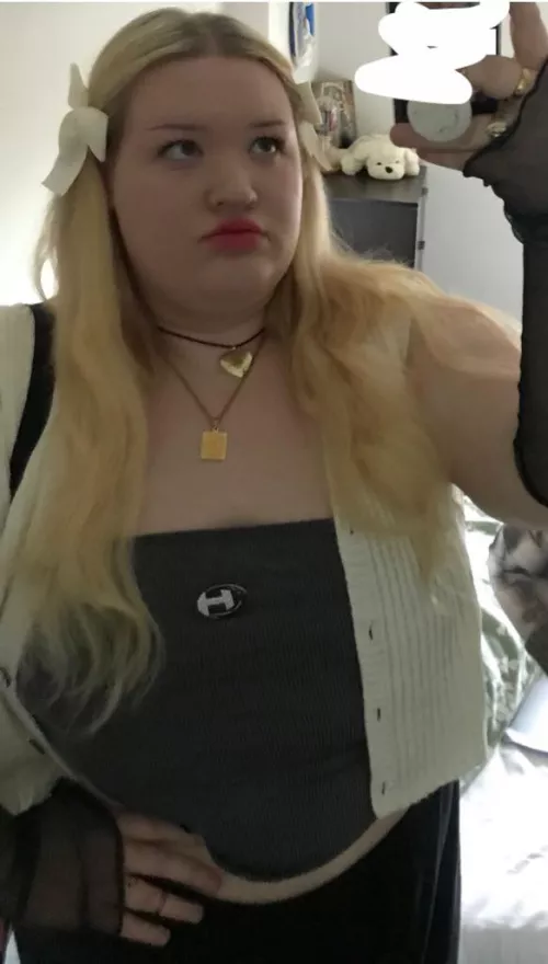 let’s go on a concert date 🤭