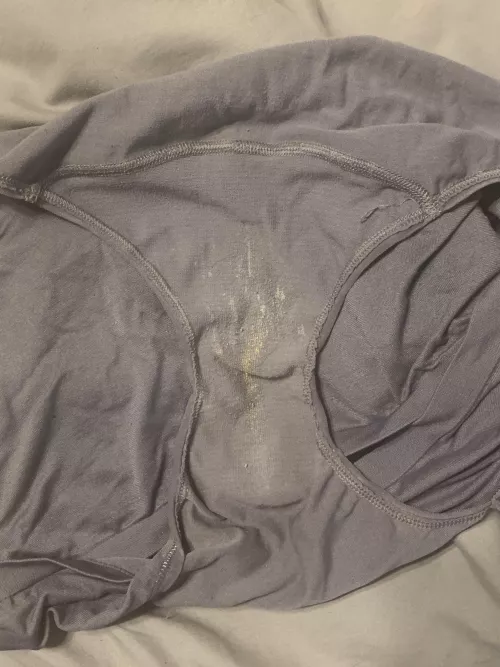 Love when she leaves these around. Her scent is amazing!