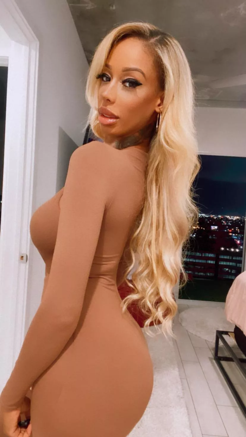 rip these clothes off and do what you want with me.