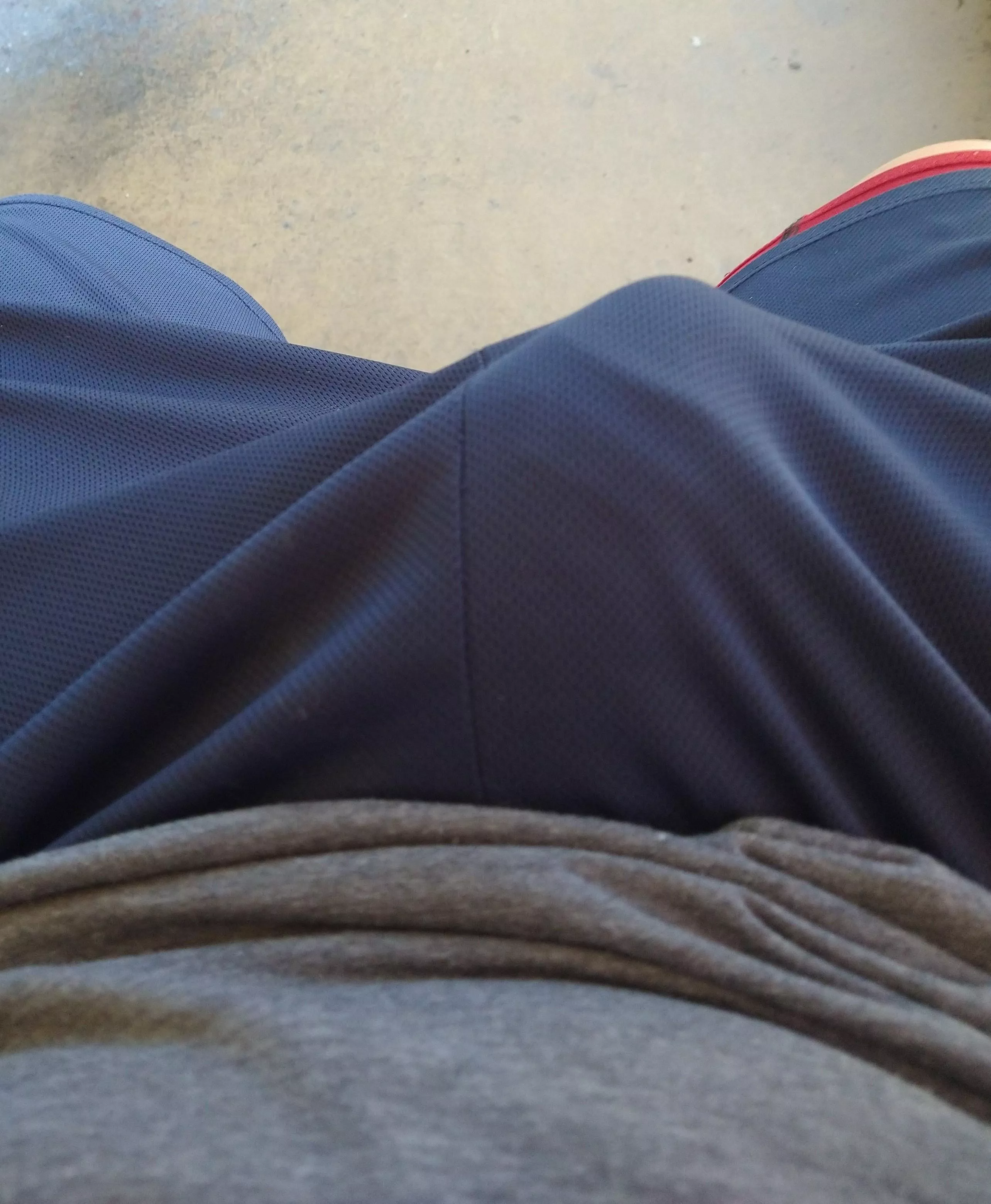 Scrolling through Reddit is putting a strain on my basketball shorts.