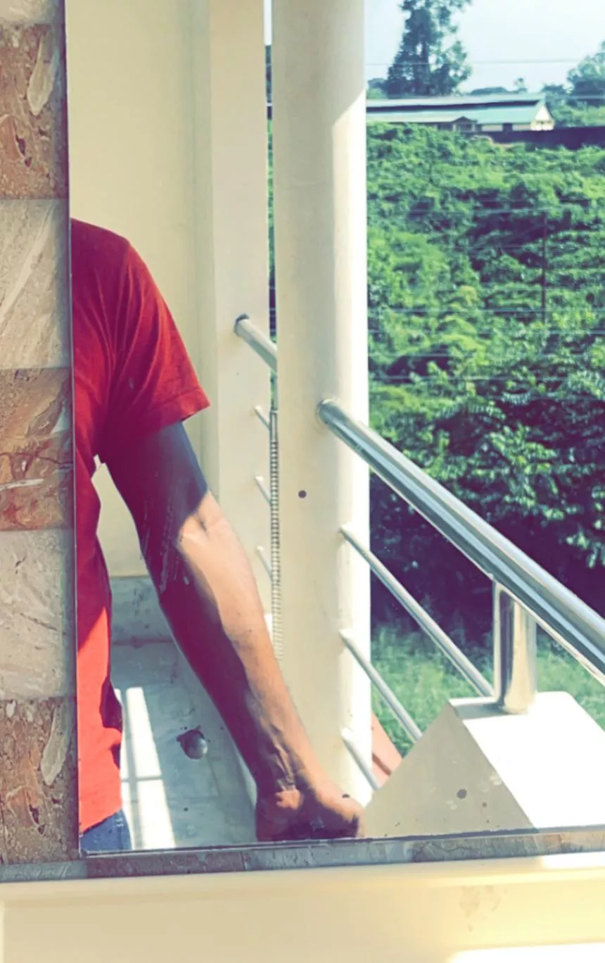 Sunshine, me and who?