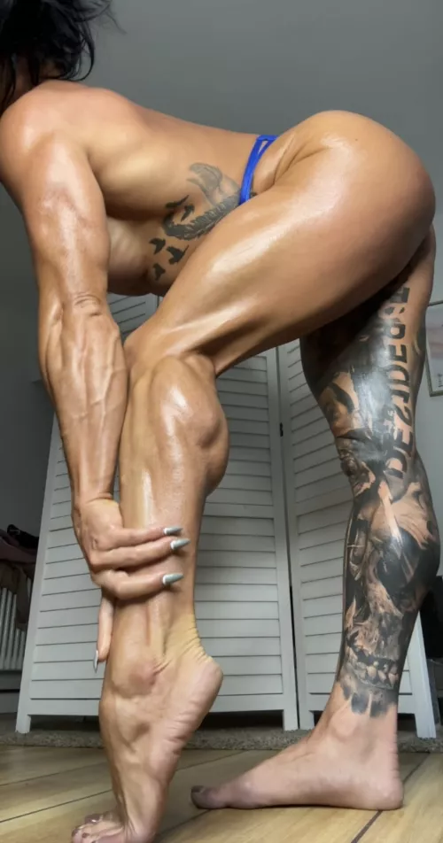 What do you think of girls with muscles