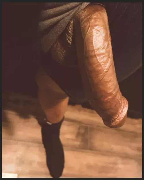 who’s bigger ? let’s compare