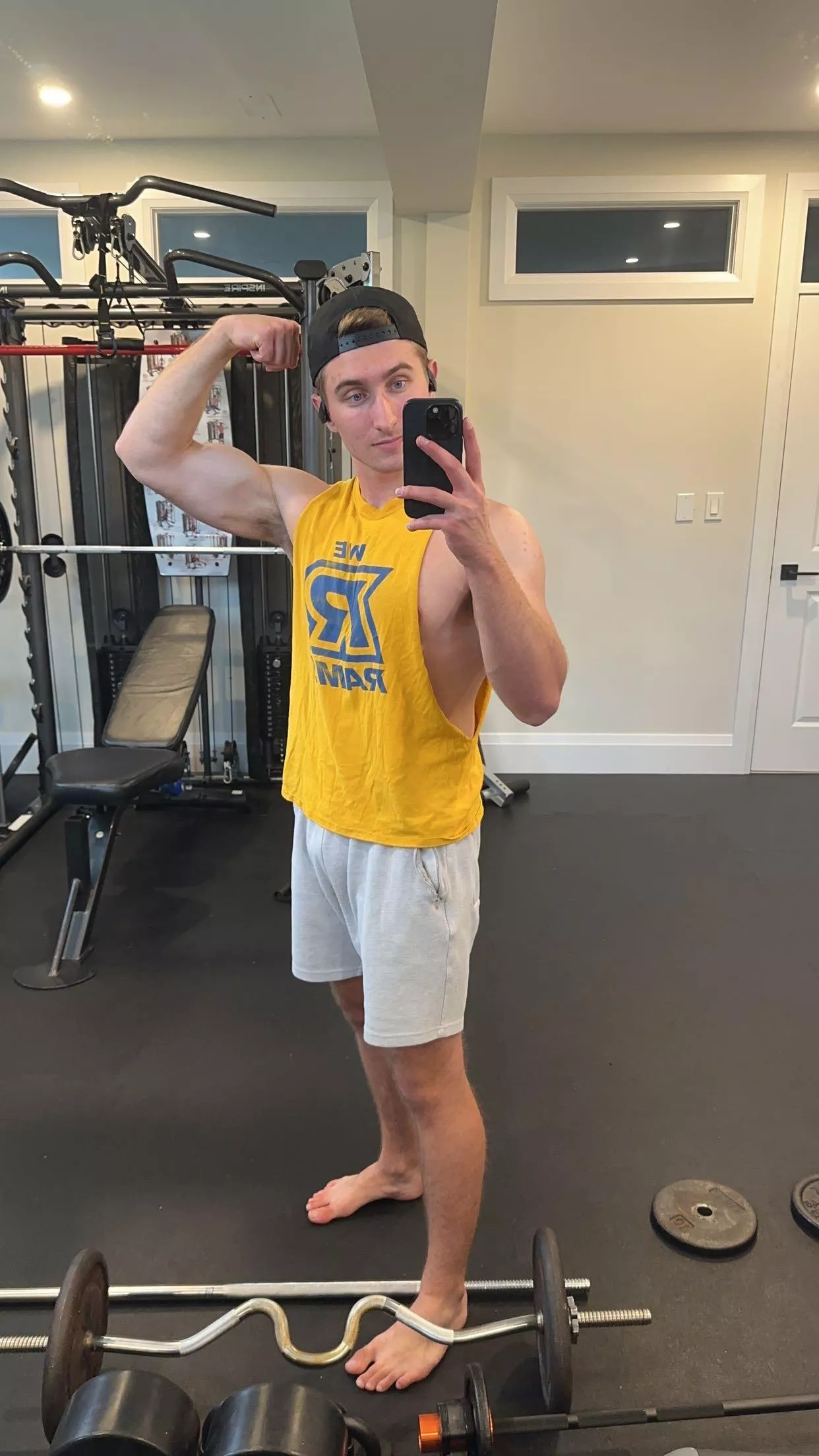 Would you give me gym head?