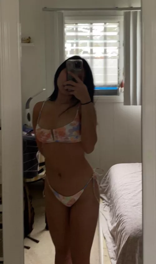 Would you take me on a beach date? ⛱️