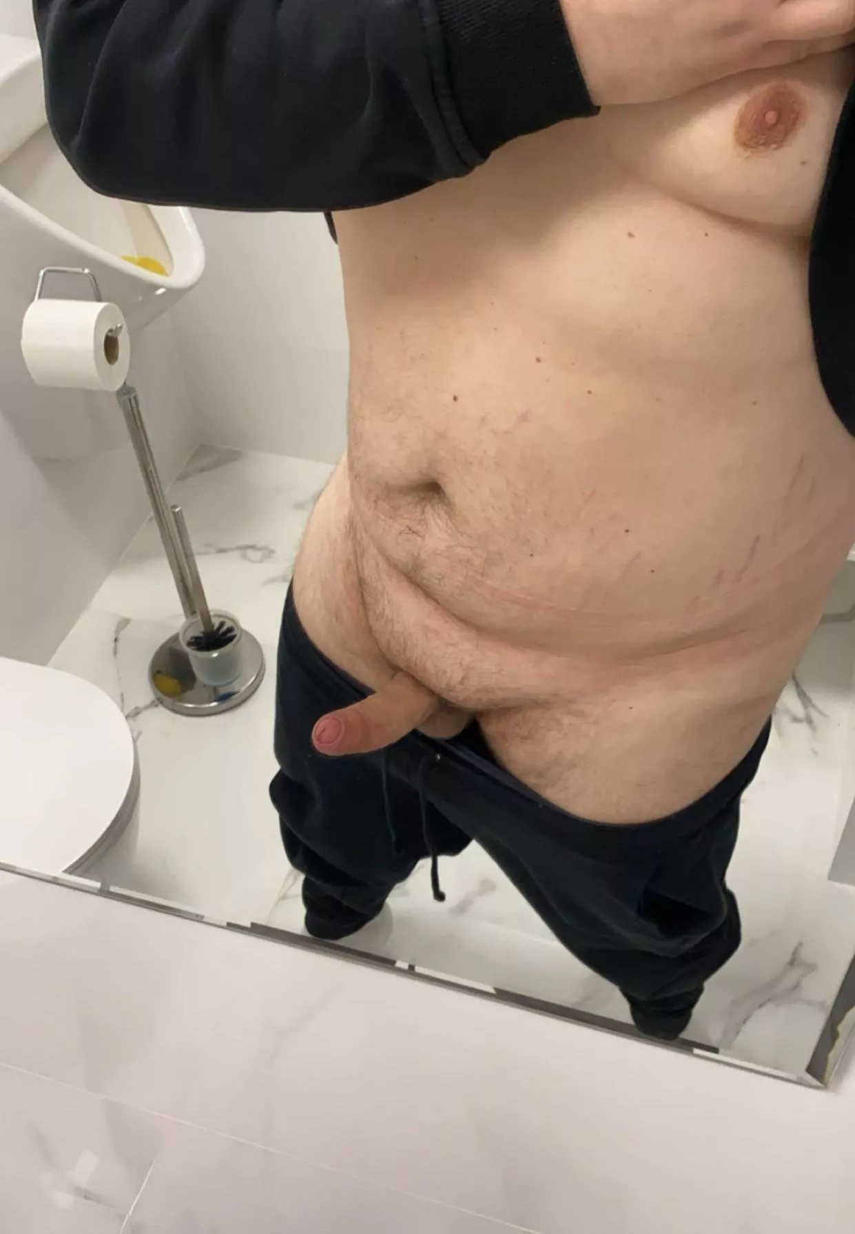 24m chub really horny and ready to have fun. Add anyone sc: grishkann