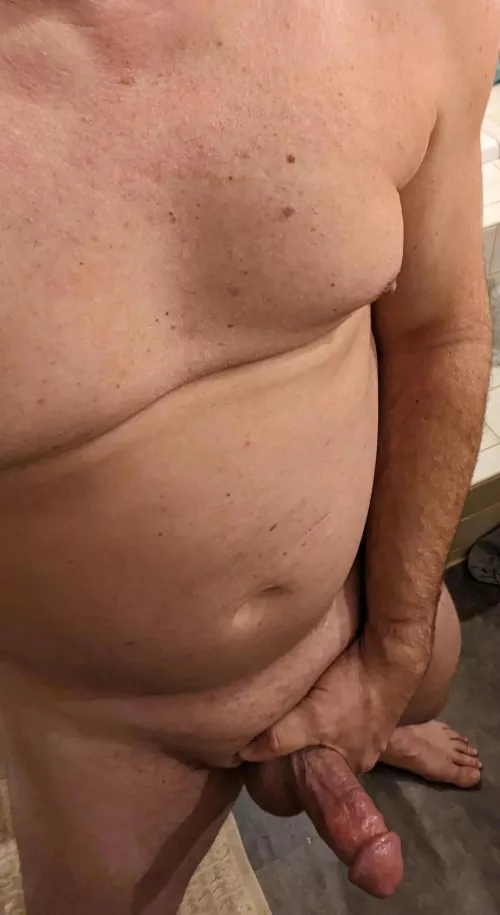 [44] happy Friday everyone.