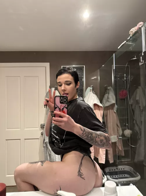 a post for my ass lovers